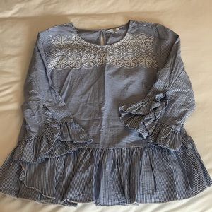 Crown & Ivy Embroidered Peplum Top Size M/L
